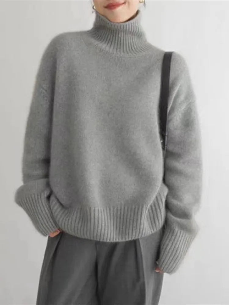 Lin | Turtleneck Sweater